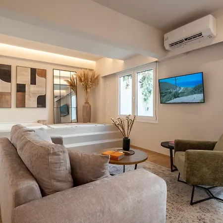 Derouse Eva Jacuzzi & Sauna Appartement *